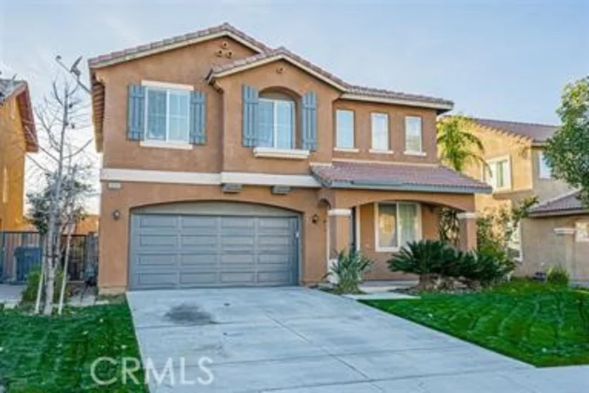38345 Sevilla photo 1