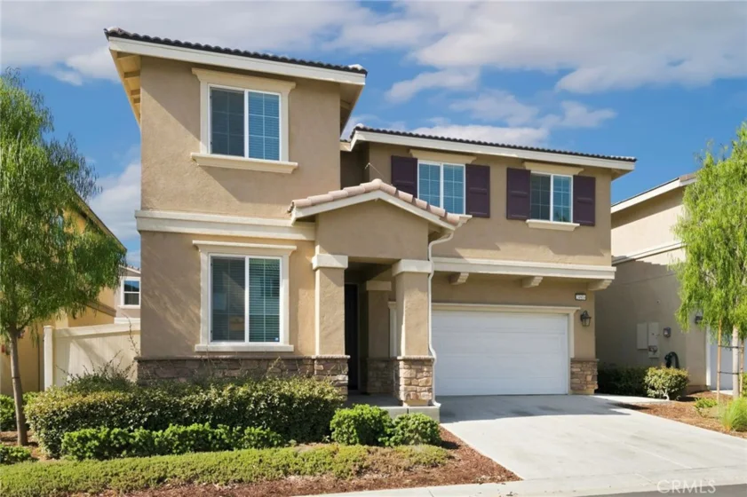 24914 Gossamer Court photo 1