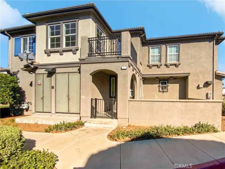 26303 Iris Avenue #F photo 1