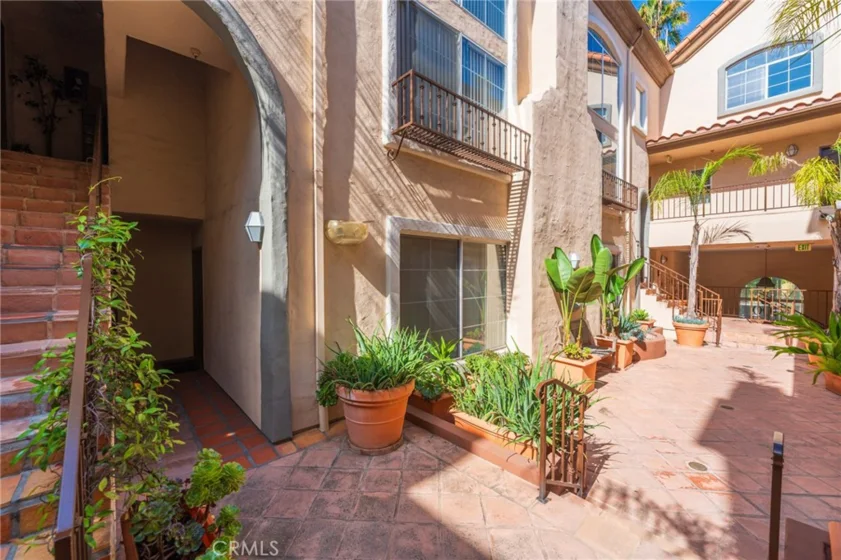 7100 La Tijera Boulevard photo 30