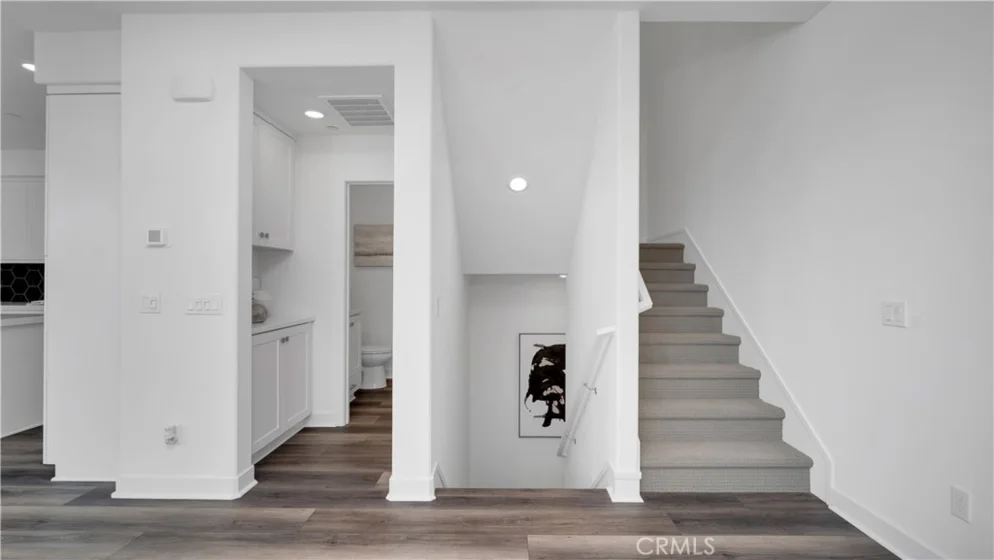 1669 W Lincoln Avenue #102 photo 16
