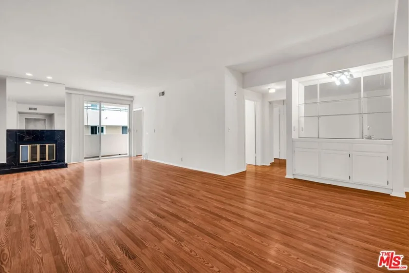 1164 Wellesley Avenue #204 photo 40