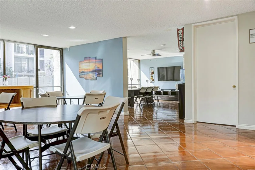 1401 Valley View #206 photo 34