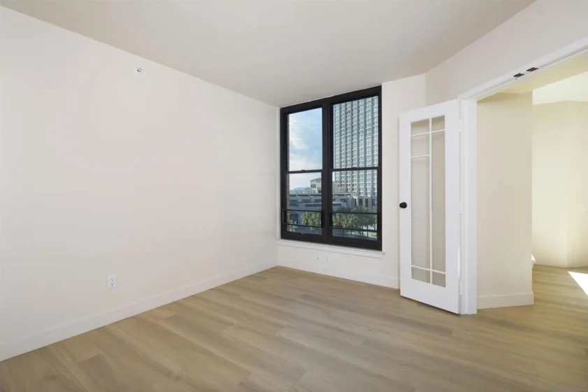 500 W Harbor Boulevard #808 photo 32