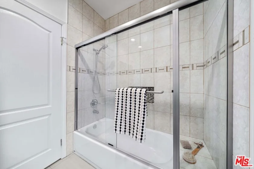 10630 Eastborne Avenue #103 photo 24