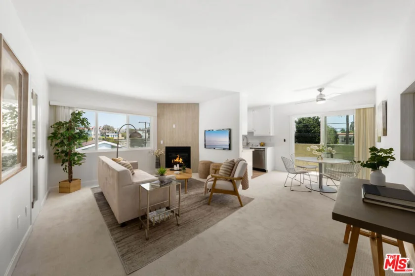428 Hill Street #22 photo 1