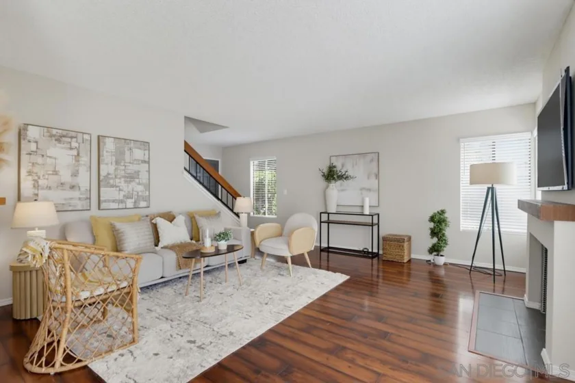8391 Suntree Place photo 5