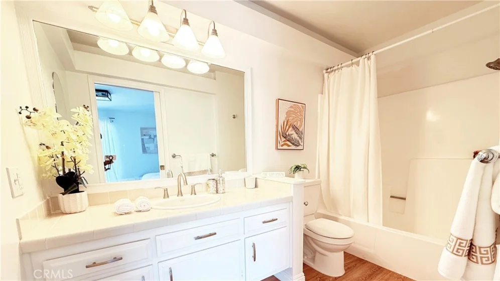 432 S Oak Knoll Avenue #4 photo 25