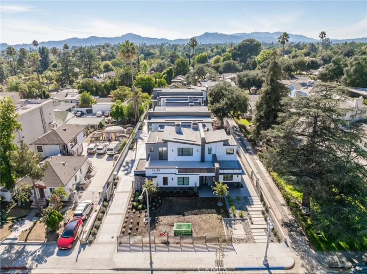 1649 N Lake Avenue #1 photo 47