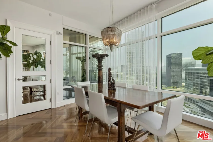 1 W Century Drive #17C photo 3
