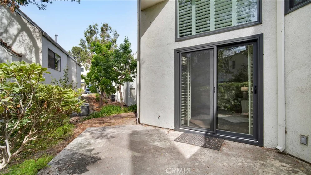 158 N Singingwood Street #2 photo 42