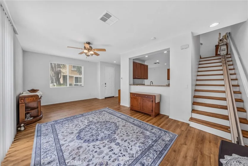 27571 Darrington Avenue #2 photo 13
