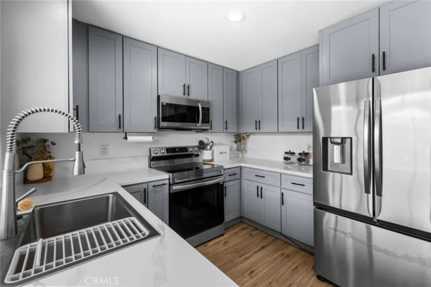 3010 Bradford #D photo 10