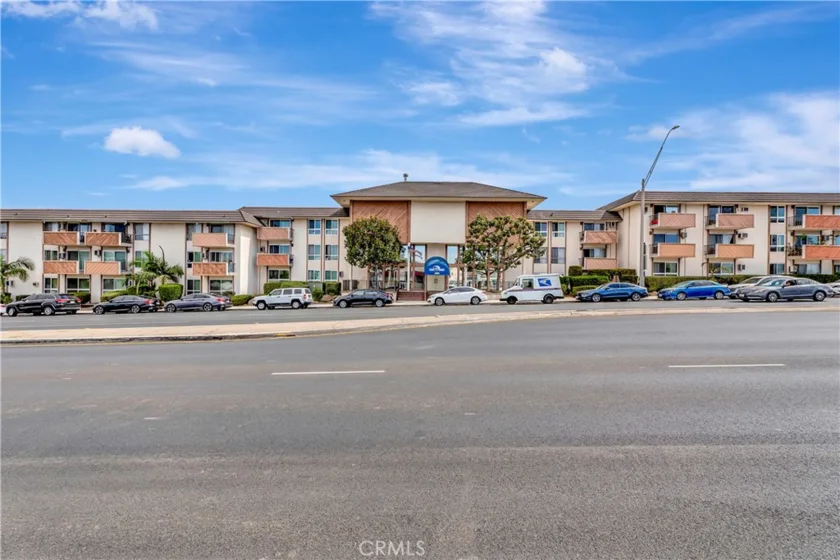 5585 E Pacific Coast Hwy #342 photo 2