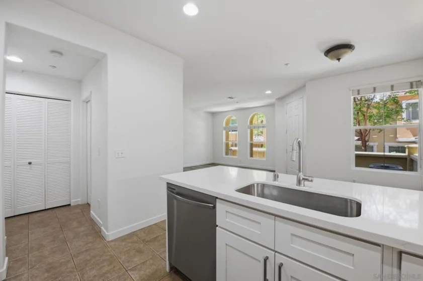 1151 Goddard photo 27