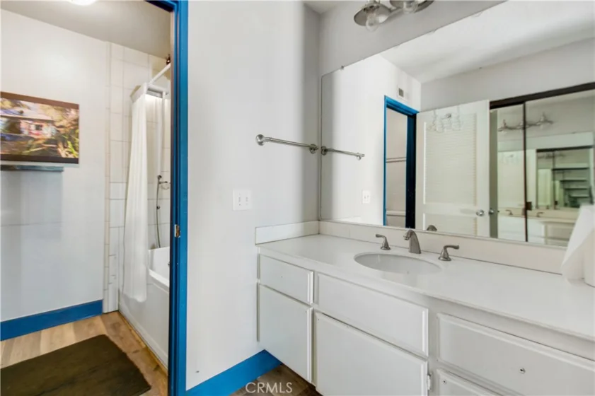28044 Cayman #328 photo 11