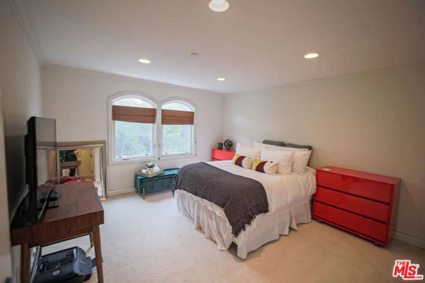 10390 La Grange Avenue #PH3 photo 19