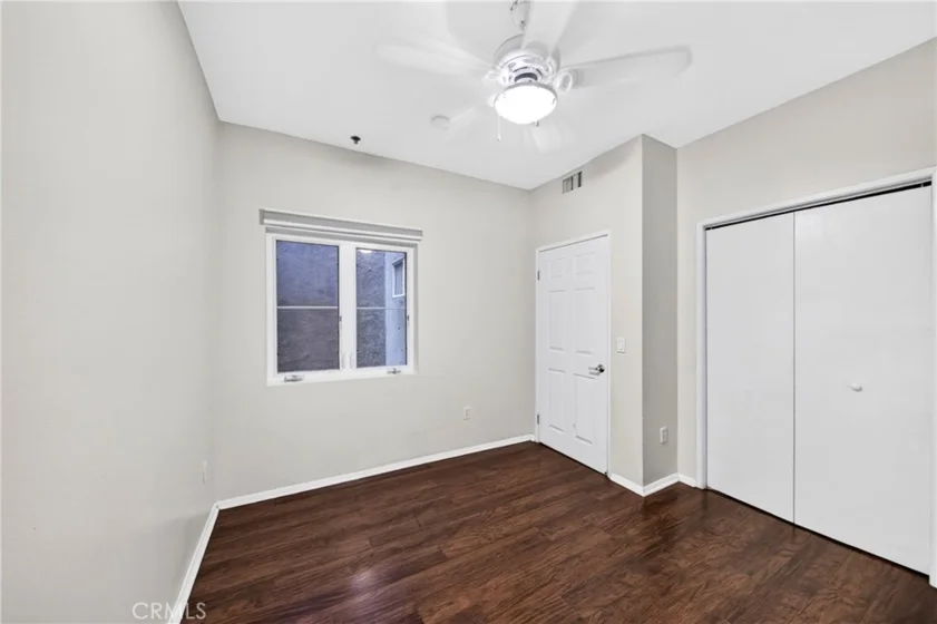 11124 Burbank Boulevard #108 photo 27