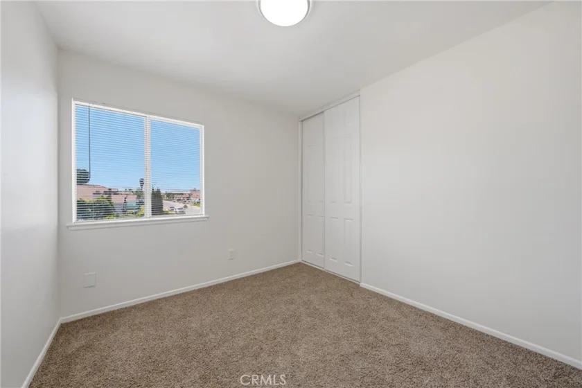 3469 Columbia photo 18