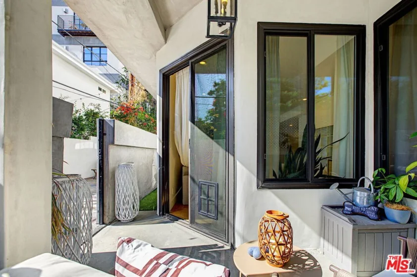 839 Larrabee Street #2 photo 3