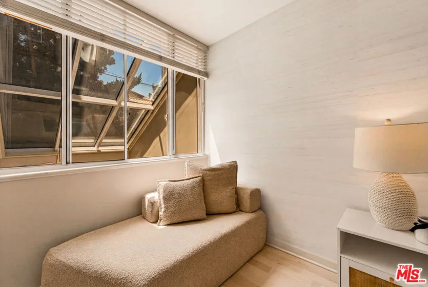 1617 S Beverly Glen Boulevard #204 photo 10
