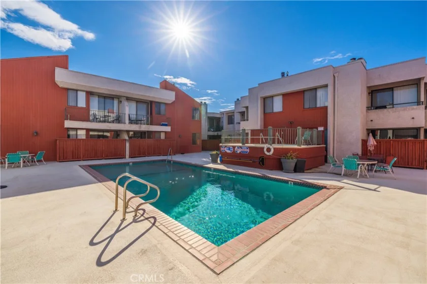 7211 Cozycroft #19 photo 16