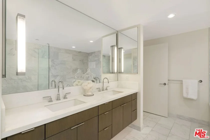 1705 Ocean Avenue ##107 photo 21