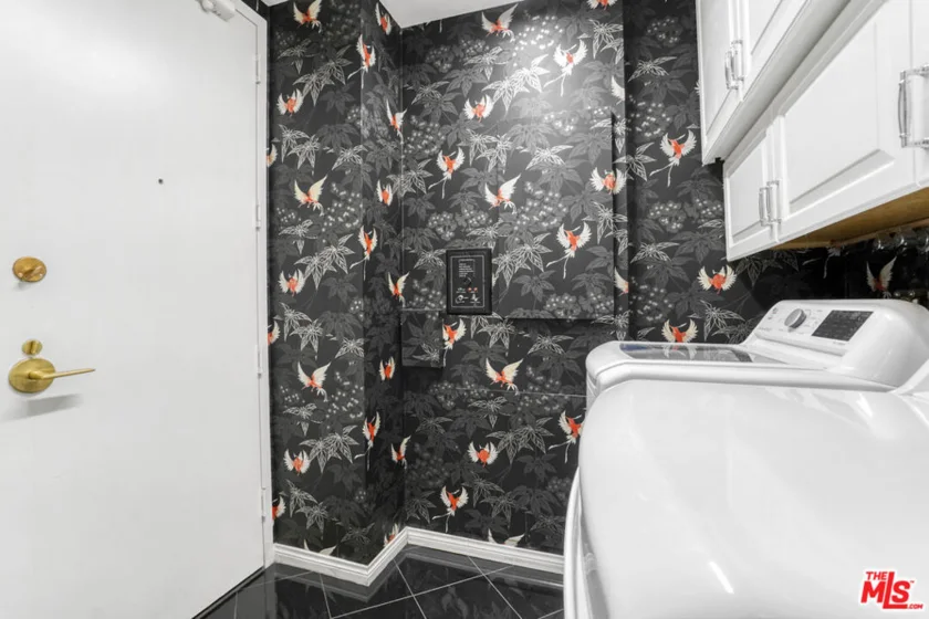 10551 Wilshire Boulevard #902 photo 15