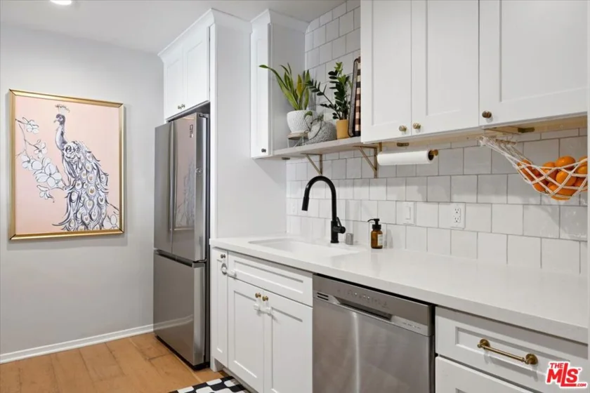 12955 Riverside Drive #203 photo 9