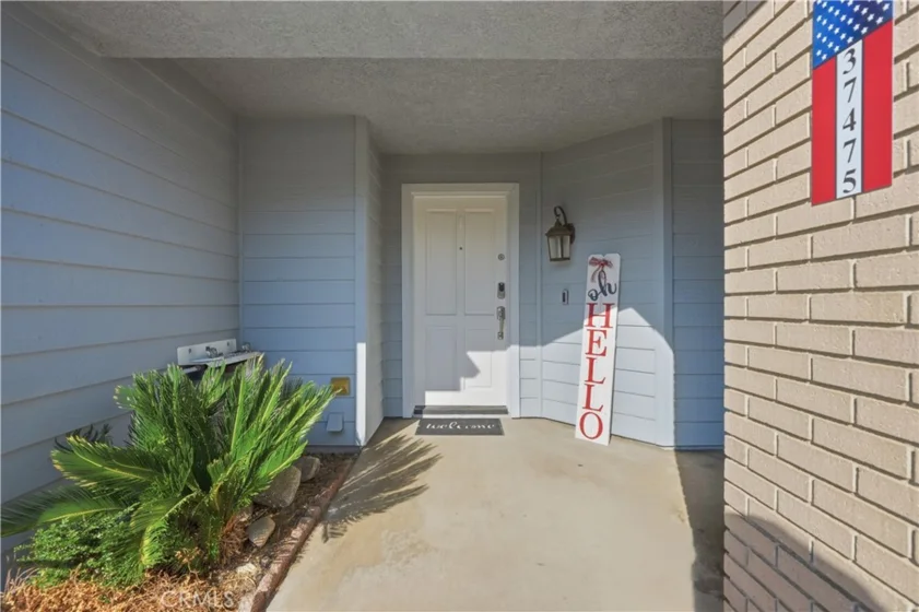 37475 Cole Creek Court photo 2