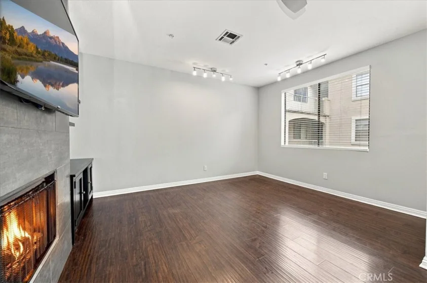 555 Maine Avenue #330 photo 12