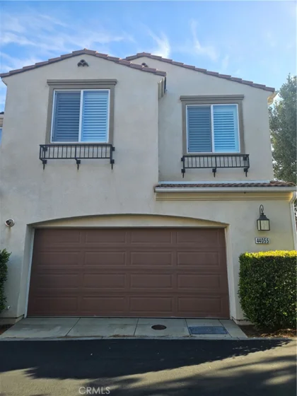 44055 Calle Luz photo