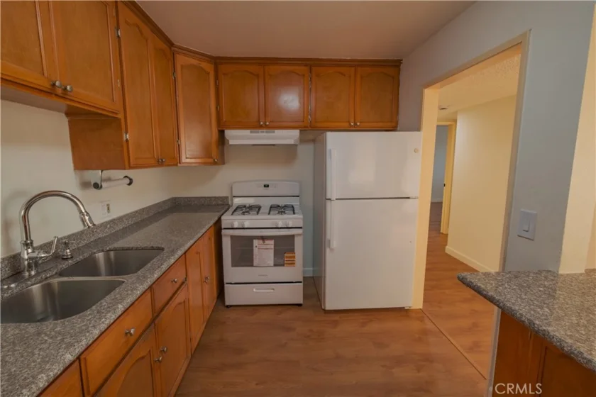 1140 Pacific Avenue #20 photo 8