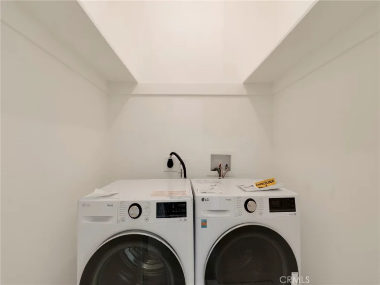 525 S Shelton Street #205 photo 16