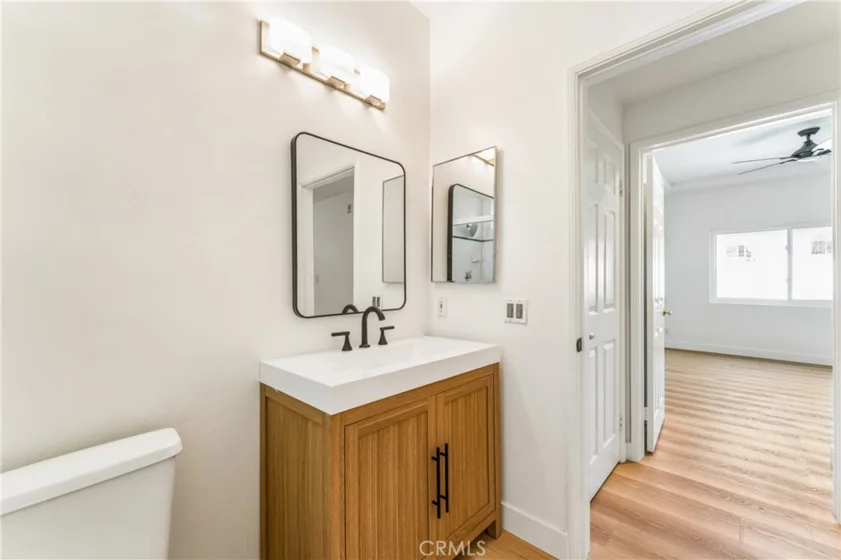 4230 Colfax #304 photo 22