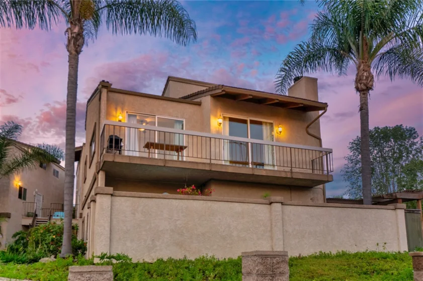 3004 La Costa Avenue #B photo 1
