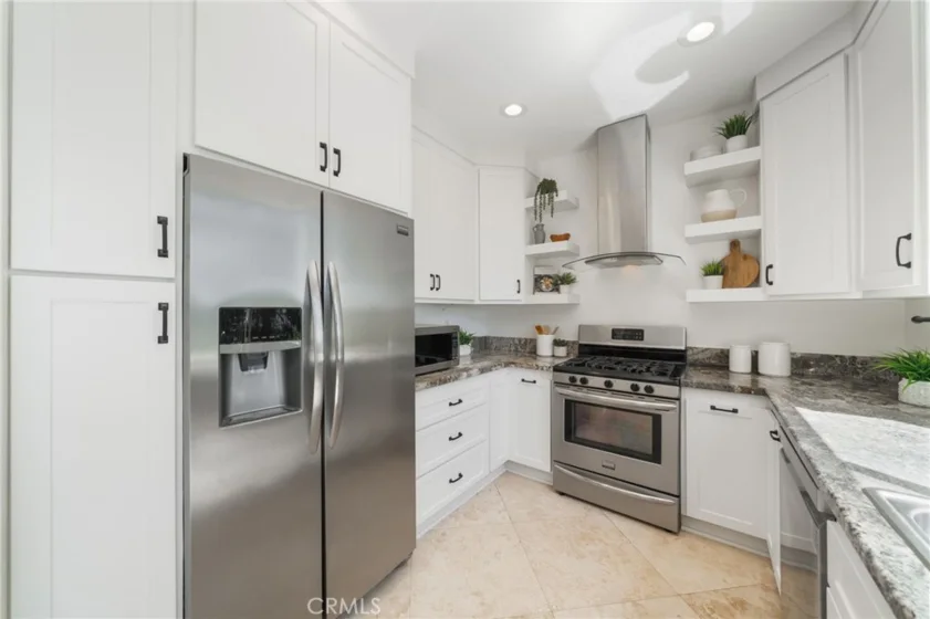 84 Hawaii Drive photo 20