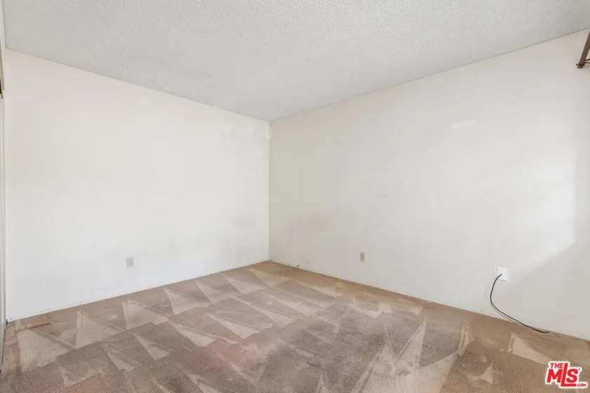 455 Bancroft photo 6