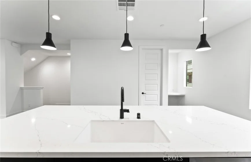 107 Sorrel Court photo 13