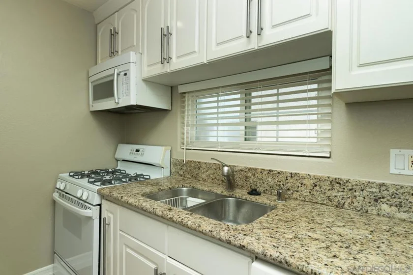 4016 Texas Street photo 4