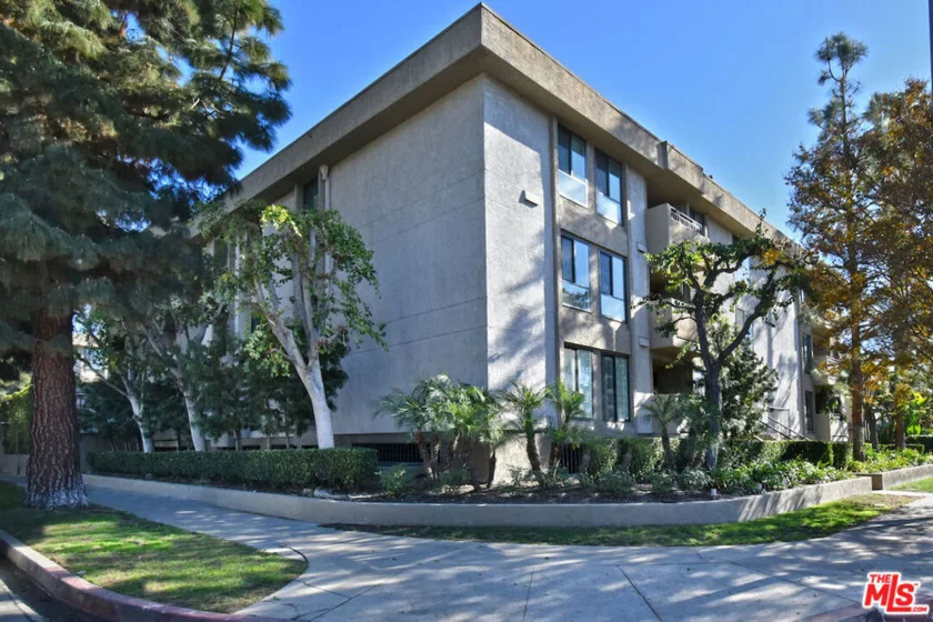 11640 Woodbridge Street #201 photo 1
