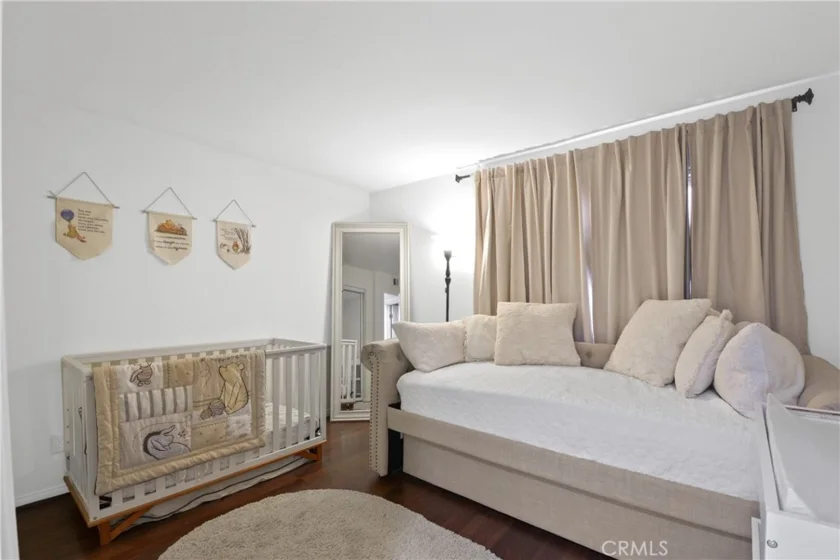 1158 W 11th Street #J photo 16