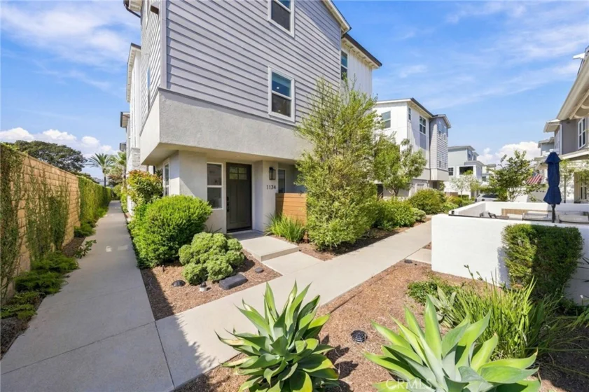 1174 Winslow photo 18