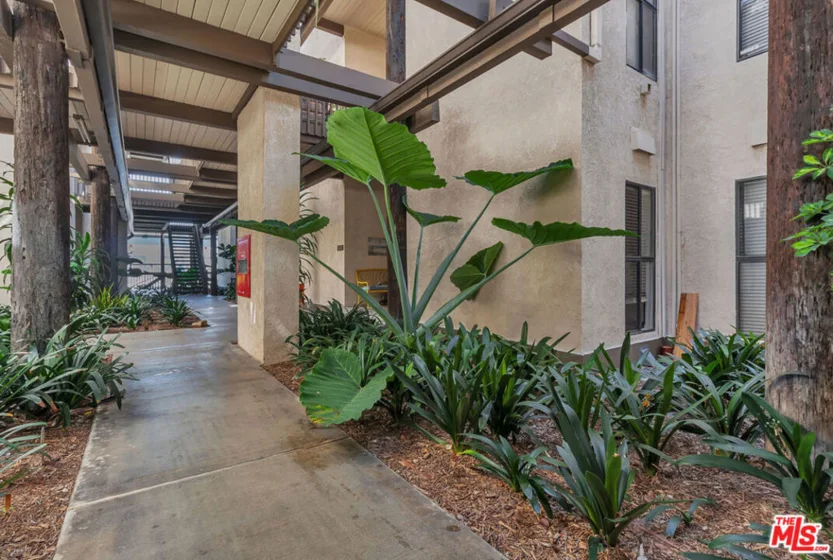 5130 Marina Pacifica Drive photo 28