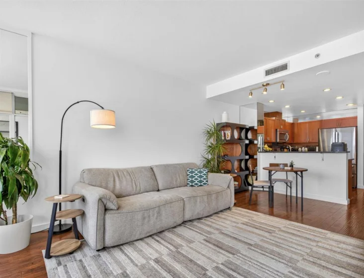 475 Redwood Street #801 photo 16