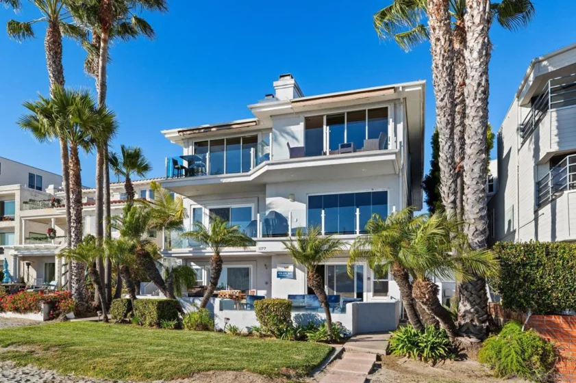 1177 Pacific Beach Drive ##A photo 41