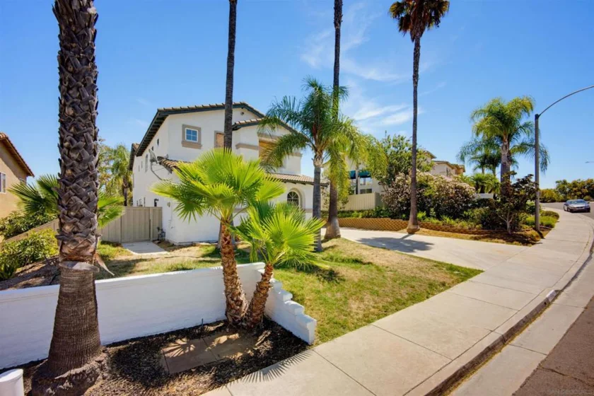 45912 Paseo Gallante photo 6