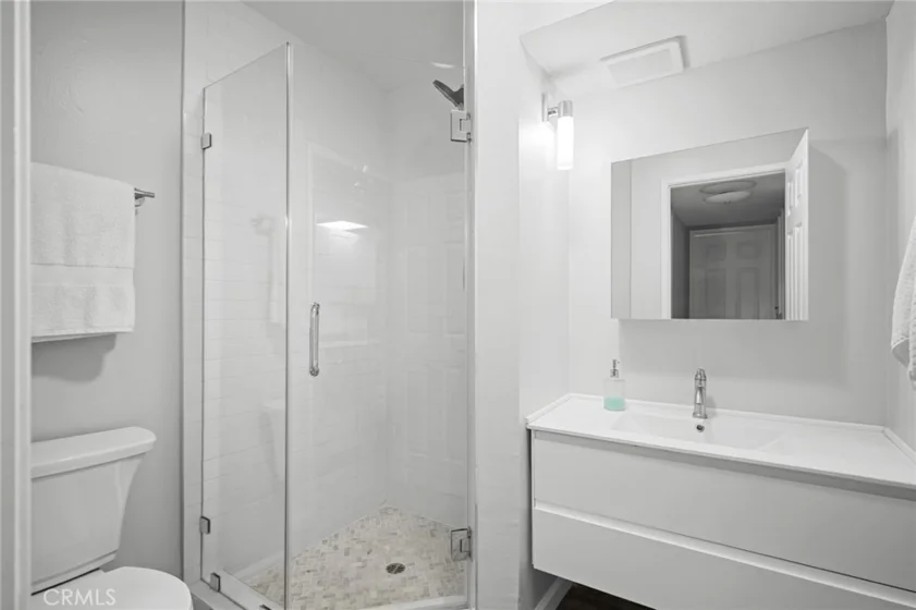 3481 Stancrest Drive #206 photo 25
