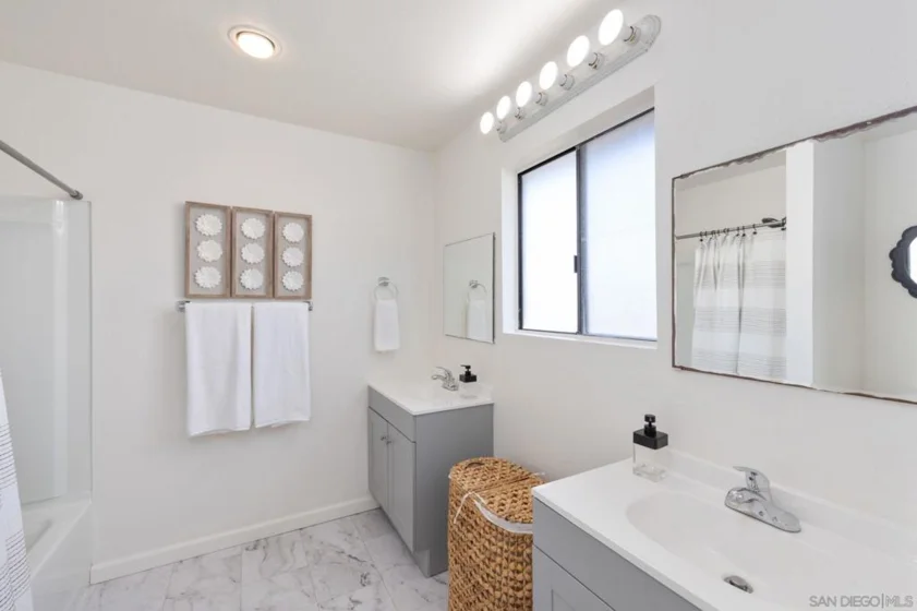 627 13th Street #23 photo 11