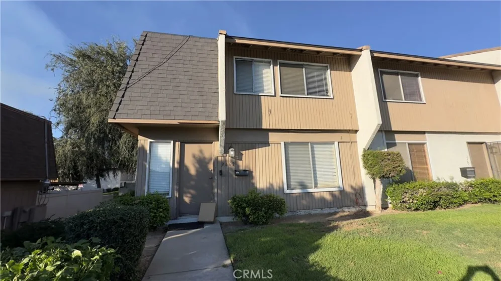 3469 Columbia photo 1